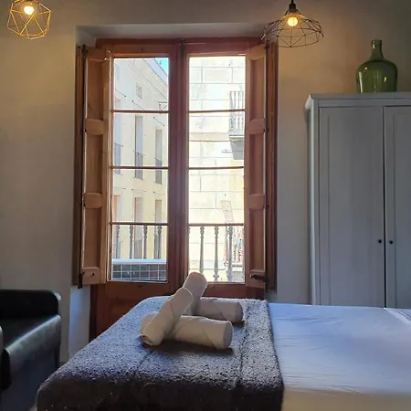 Barrio Gotico Ferran * Barcelona